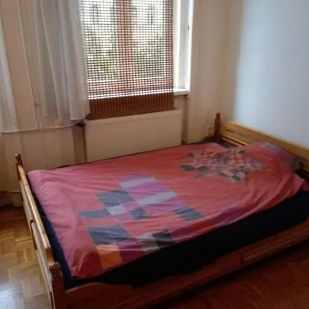 아파트 Holiday Apartment *
